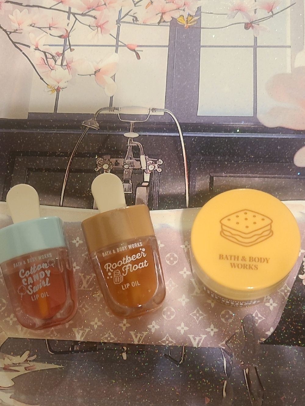 Bath & Body Works Lip Oils & Sugar Scrub